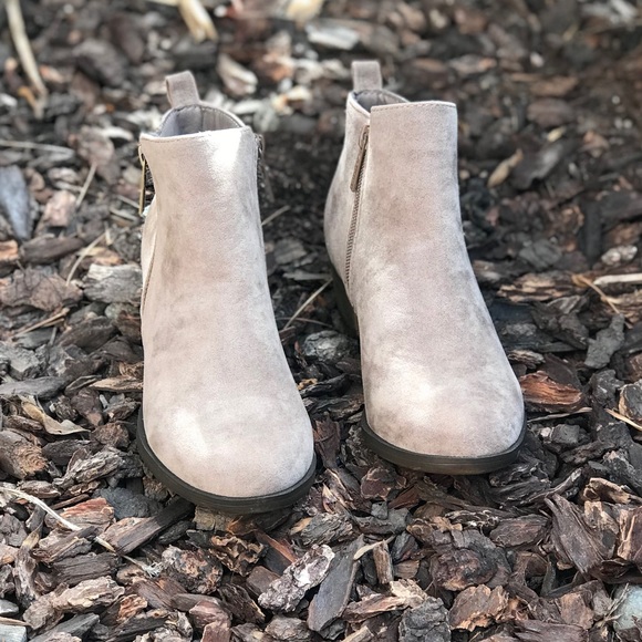Double zipper beige booties - Picture 5 of 5